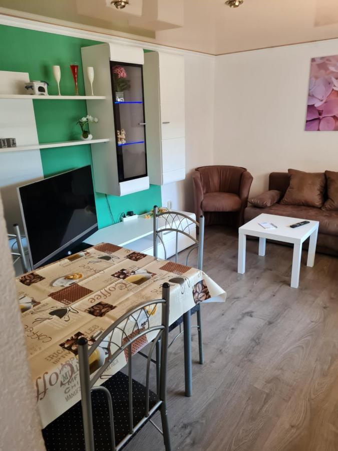 Mandy Apartment